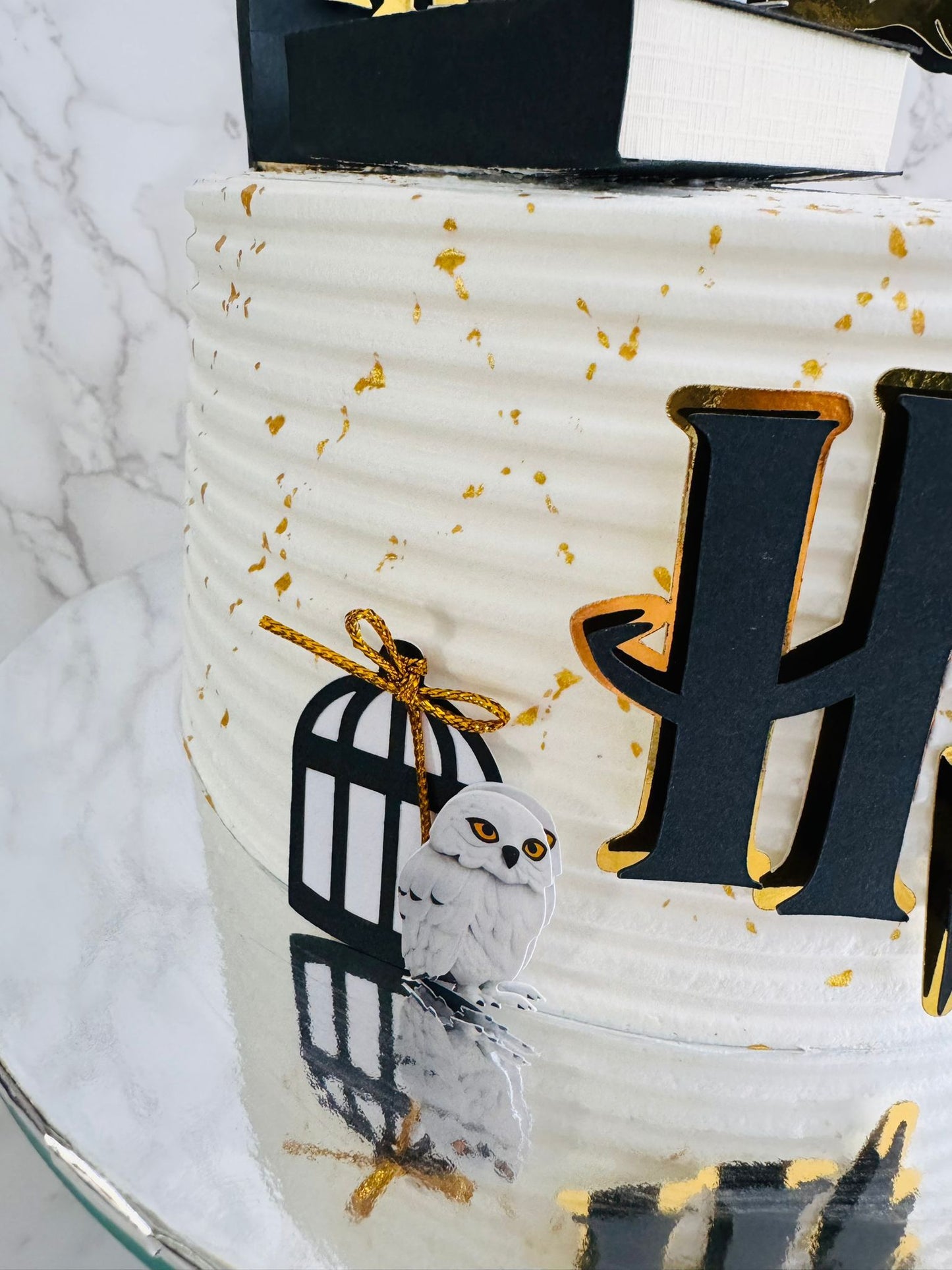 Harry Potter Cake Topper | Harry Potter Birthday Decor | Harry Potter Cake ideas | Harry Potter Birthday Ideas | Harry Potter Cake Decor | Happy Potter Party