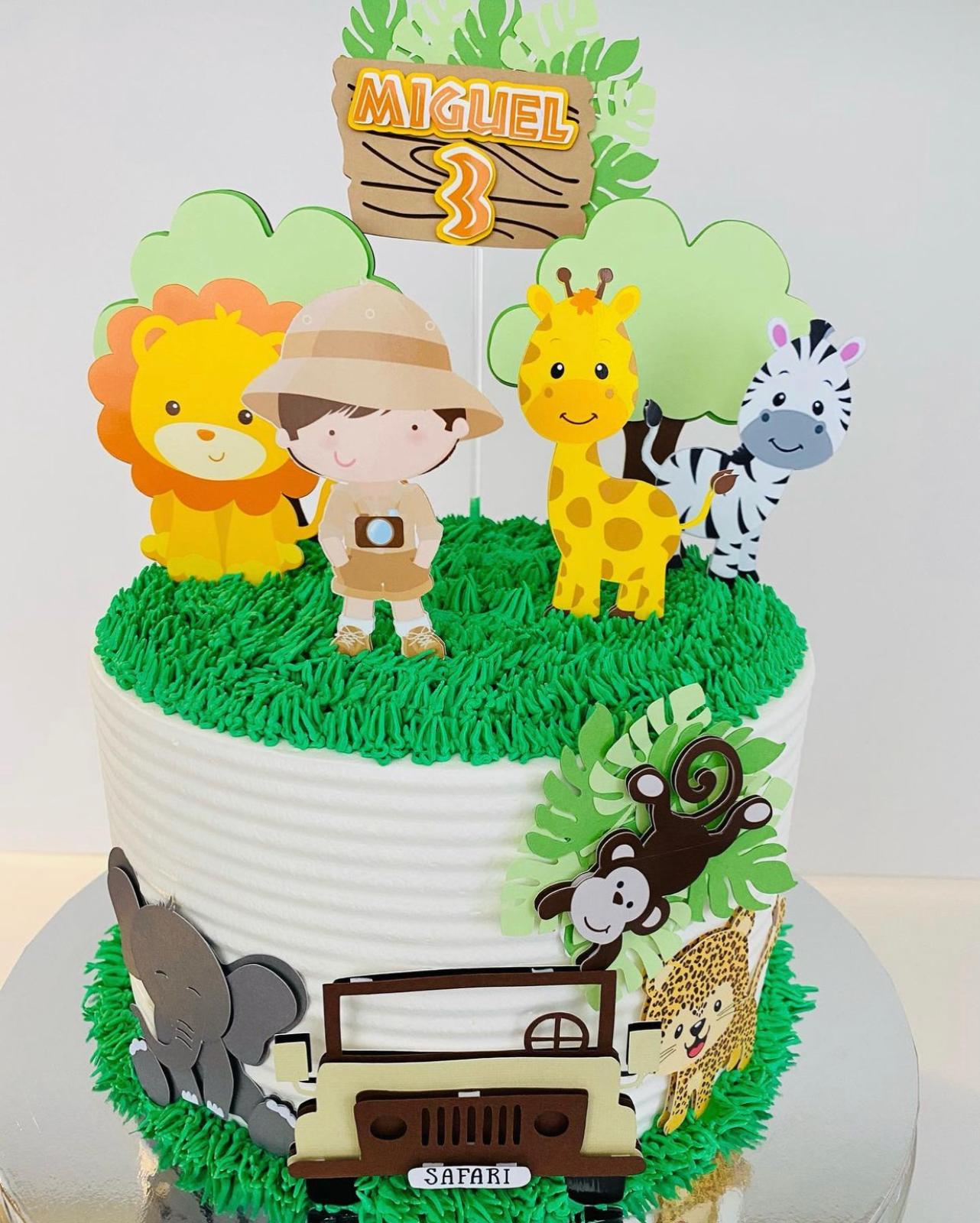 Safari Cake Topper | Safari Birthday Party | Safari Cake Ideas | Cute Safari Animals Birthday Ideas | Cute Safari Cake Topper | Safari Party Decor