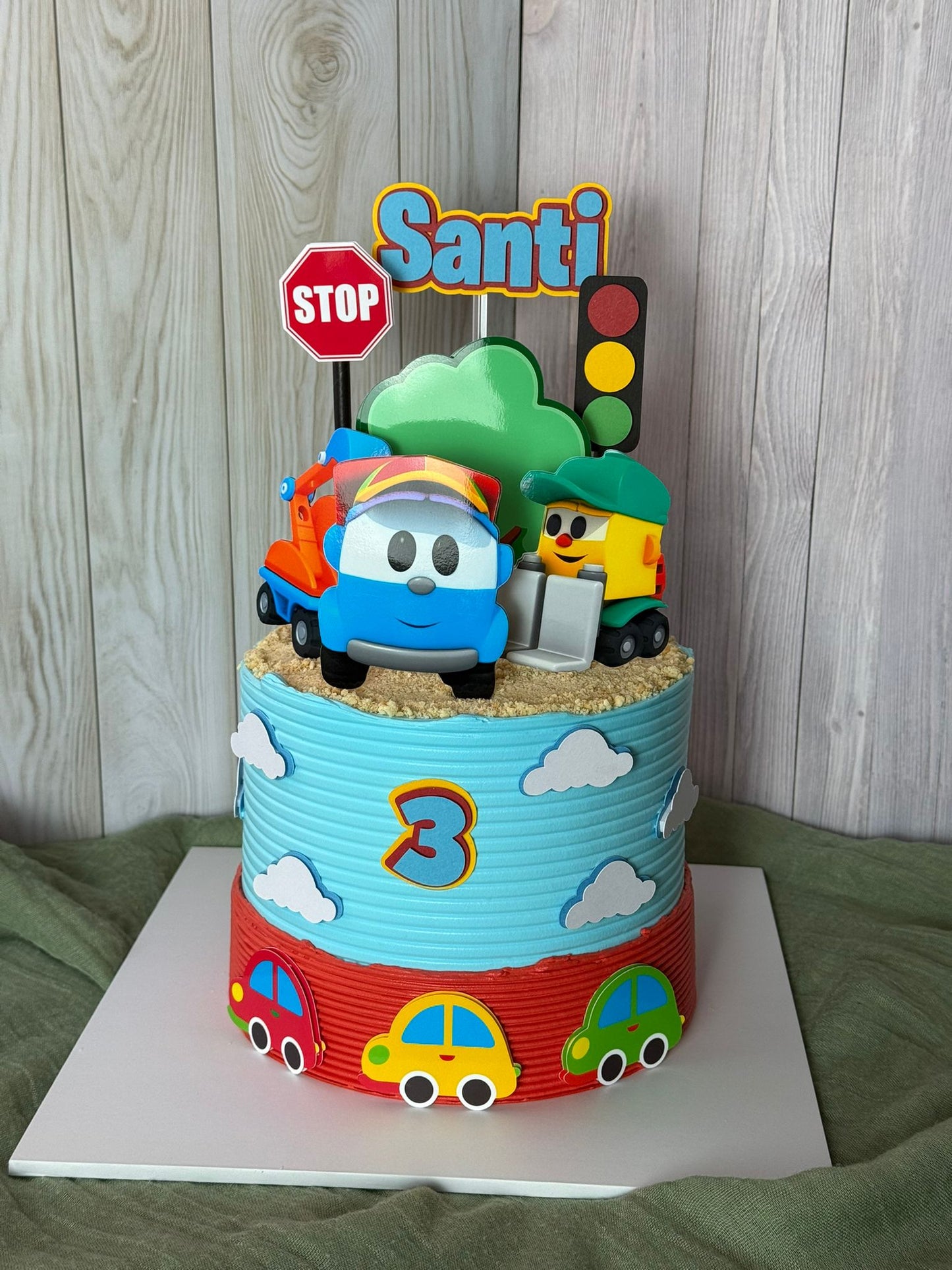 Leo the Truck Cake Topper | Leo the Truck Birthday | Leo the Truck Cake Ideas | Leo the Truck Party Ideas