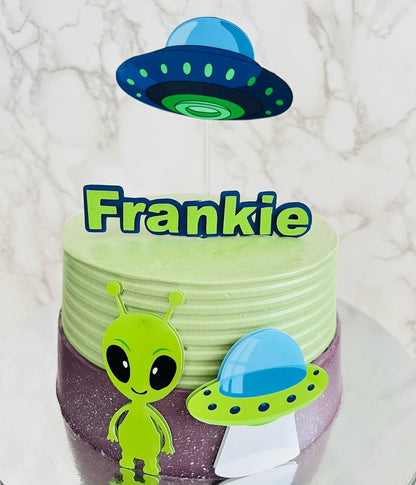 Alien Cake Topper | UFO Birthday Cake Decoration | Outer Space Party Supplies | Alien Theme Birthday Ideas | Personalised Space Party Decor