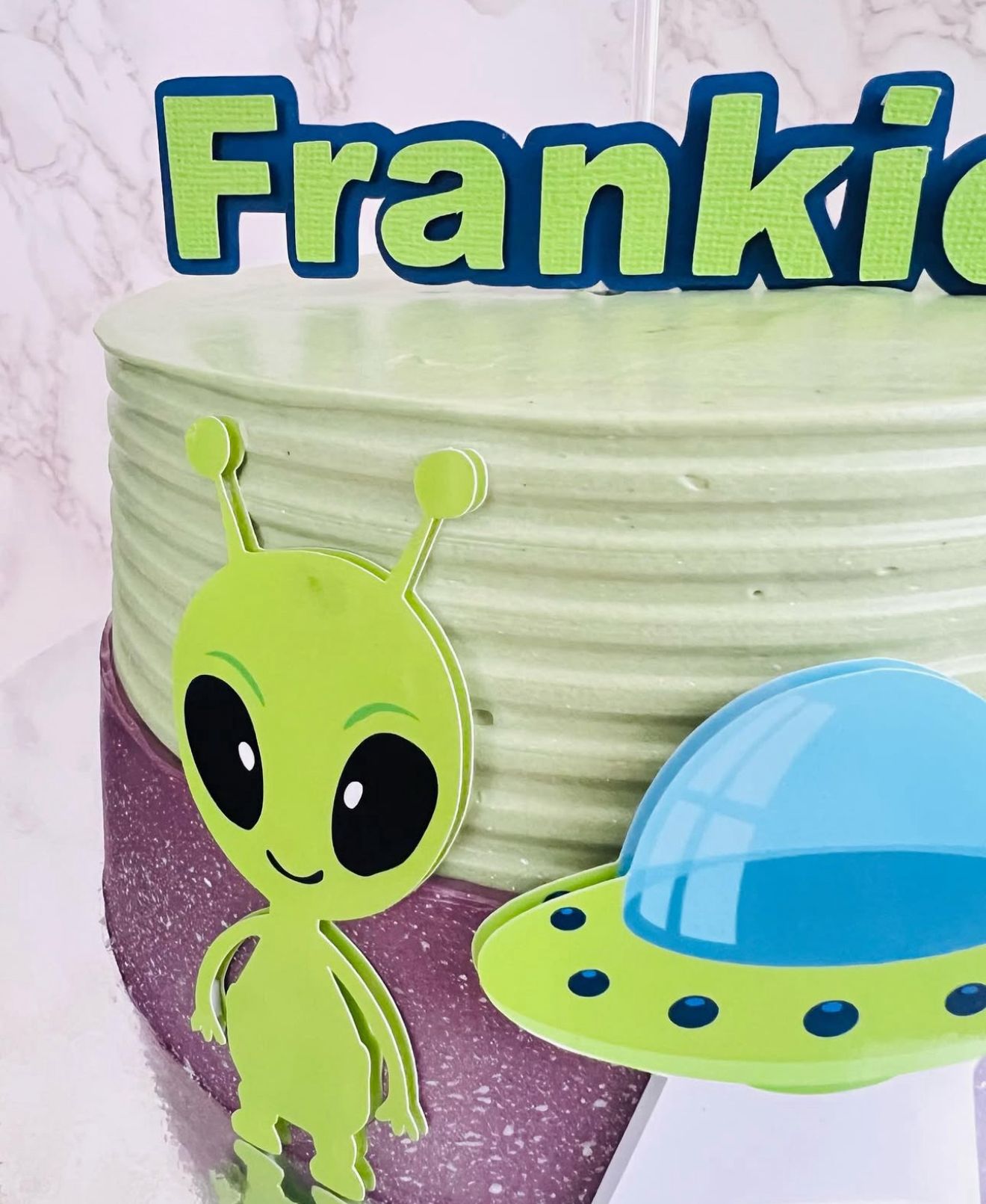 Alien Cake Topper | UFO Birthday Cake Decoration | Outer Space Party Supplies | Alien Theme Birthday Ideas | Personalised Space Party Decor
