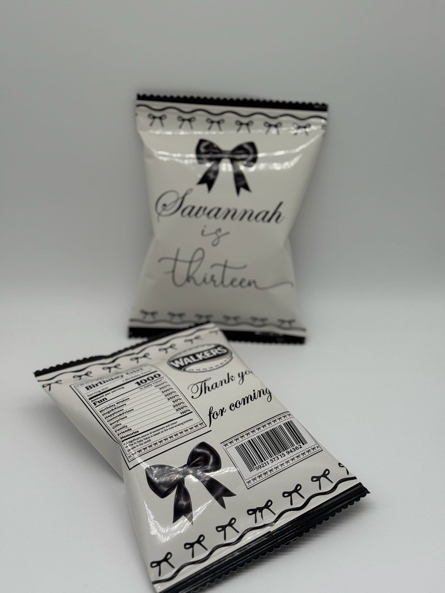 Personalised Black Bow Aesthetic Chipbags | Personalised Black Bow Party Favours | Personalised Black Bow Aesthetic Chips