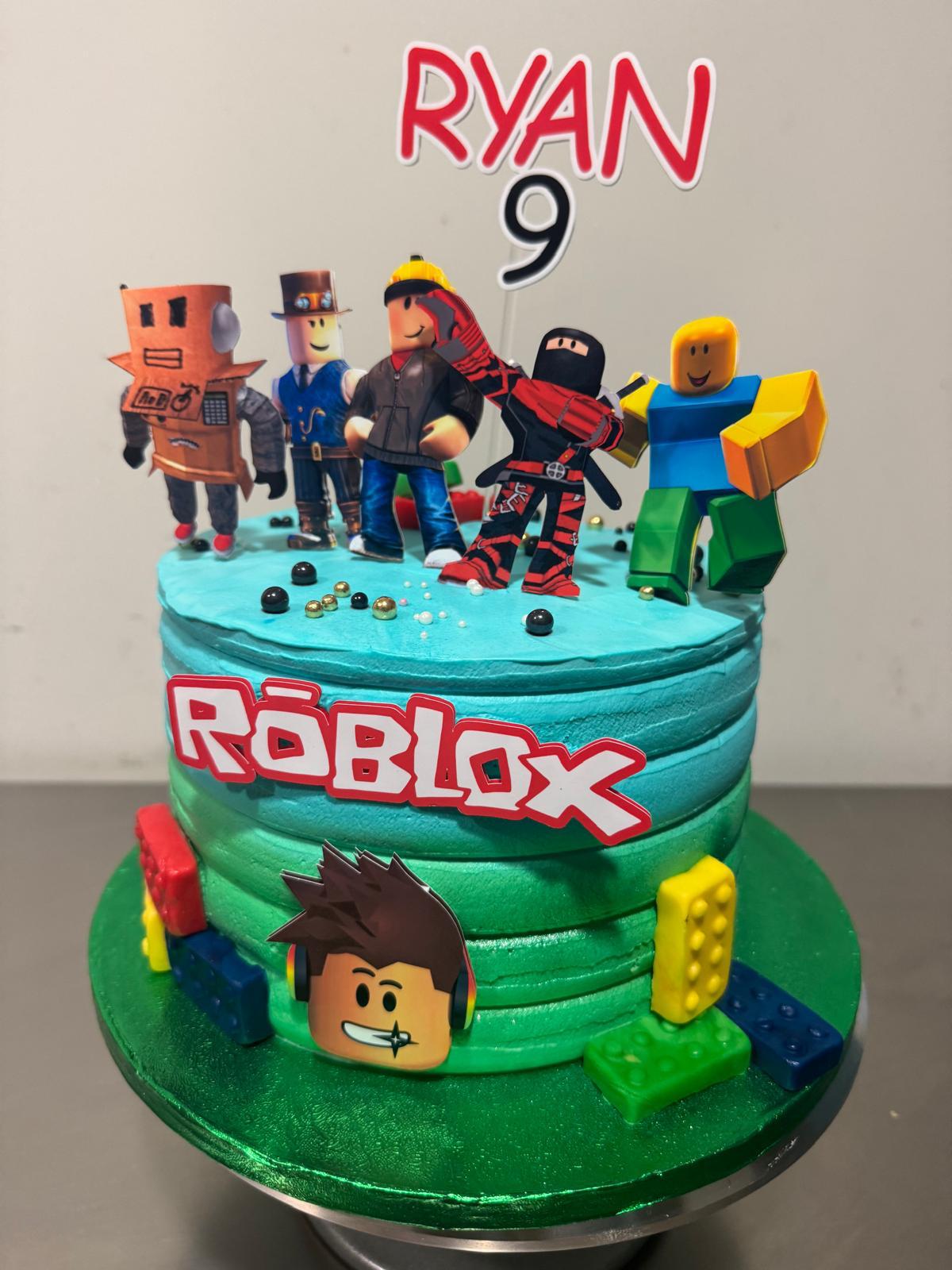 Roblox Cake Topper | Boys Birthday Party Decoration | Gamer Theme Cake Decor | Personalised Roblox Party Supplies | Video Game Birthday Ideas