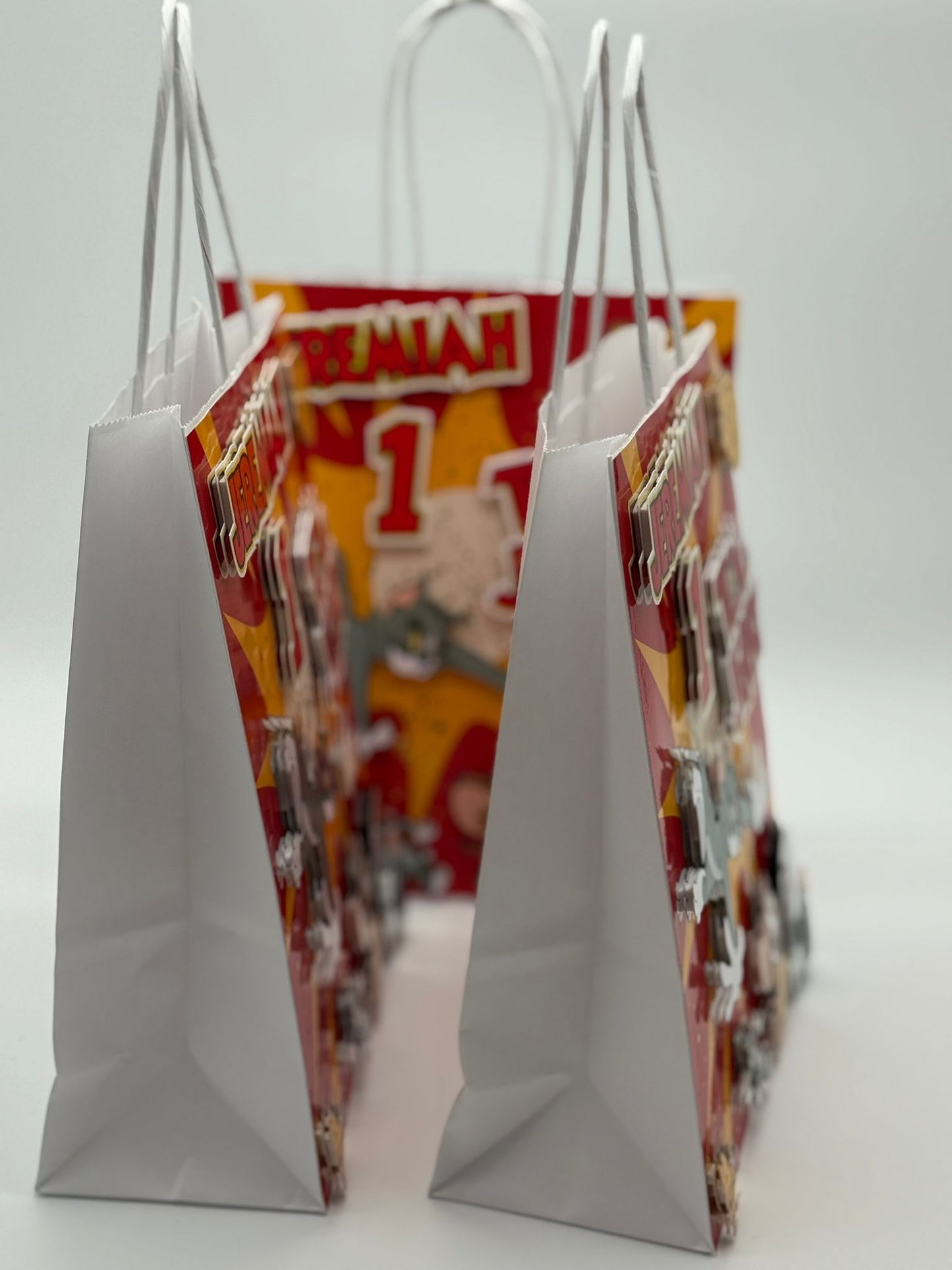 Tom & Jerry Personalised Party Bag | Tom & Jerry 3D Party Bag | Personalised Party Bags | Tom & Jerry Birthday Ideas | Tom and Jerry Party Ideas | Tom and Jerry Party Box | Tom and Jerry Birthday Decor